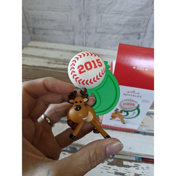 Hallmark star slugger softball baseball 2015 ornam - Picture 5 of 6